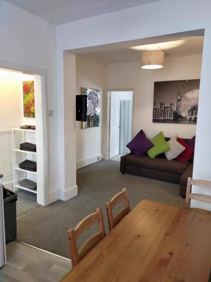 Entire Floor 2 Bedrooms On Westcliff Bornemouth Extérieur photo